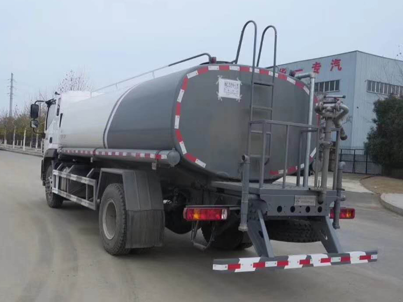 国六福田15吨瑞沃洒水车